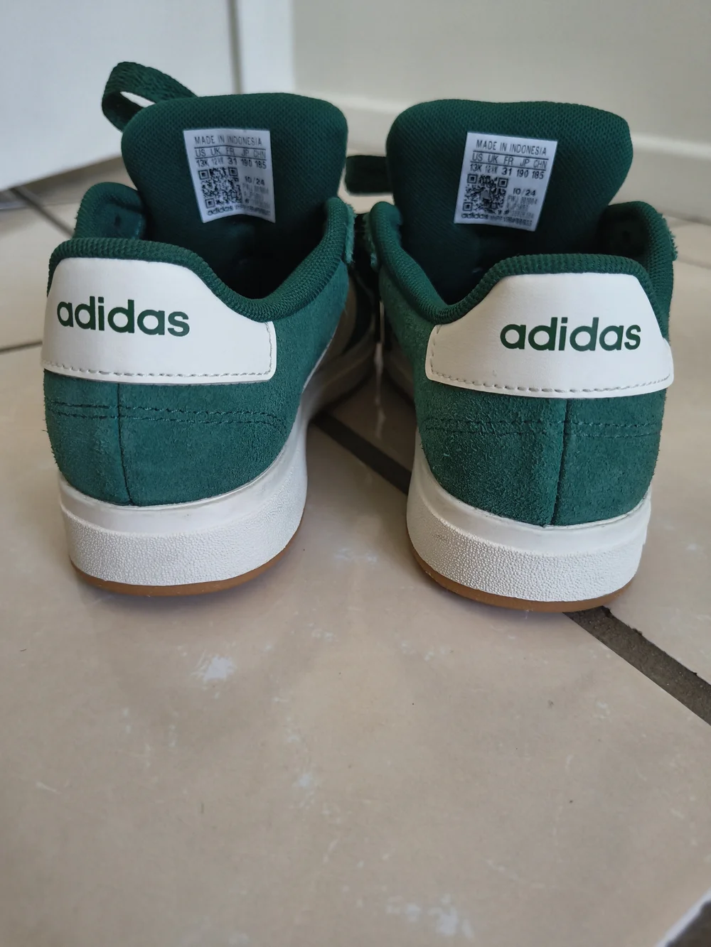 Adidas Grand Court 00s Kids Y2K Green Suede Skate Sneakers Size 13K EU31